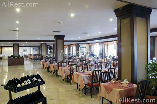 Azka Hotel 21